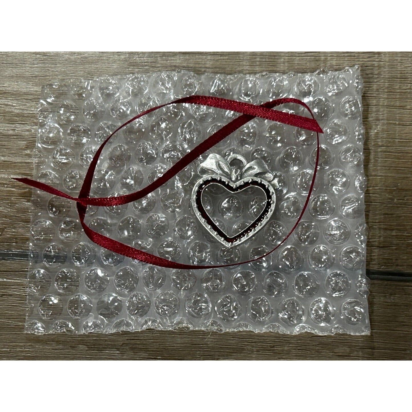 Longaberger Sweetest Heart Tie On NEW Pewter Valentines ornament