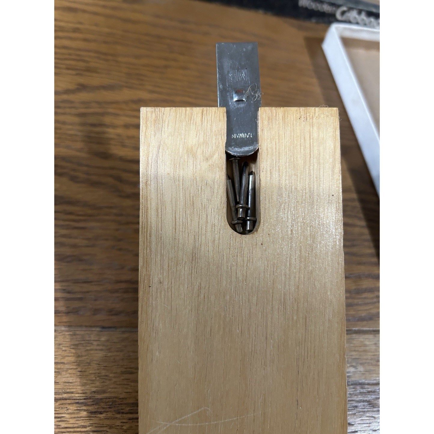 Vintage Milton Bradley E.S. Lowe Wooden Cribbage Board #1503 1974 Metal Pegs