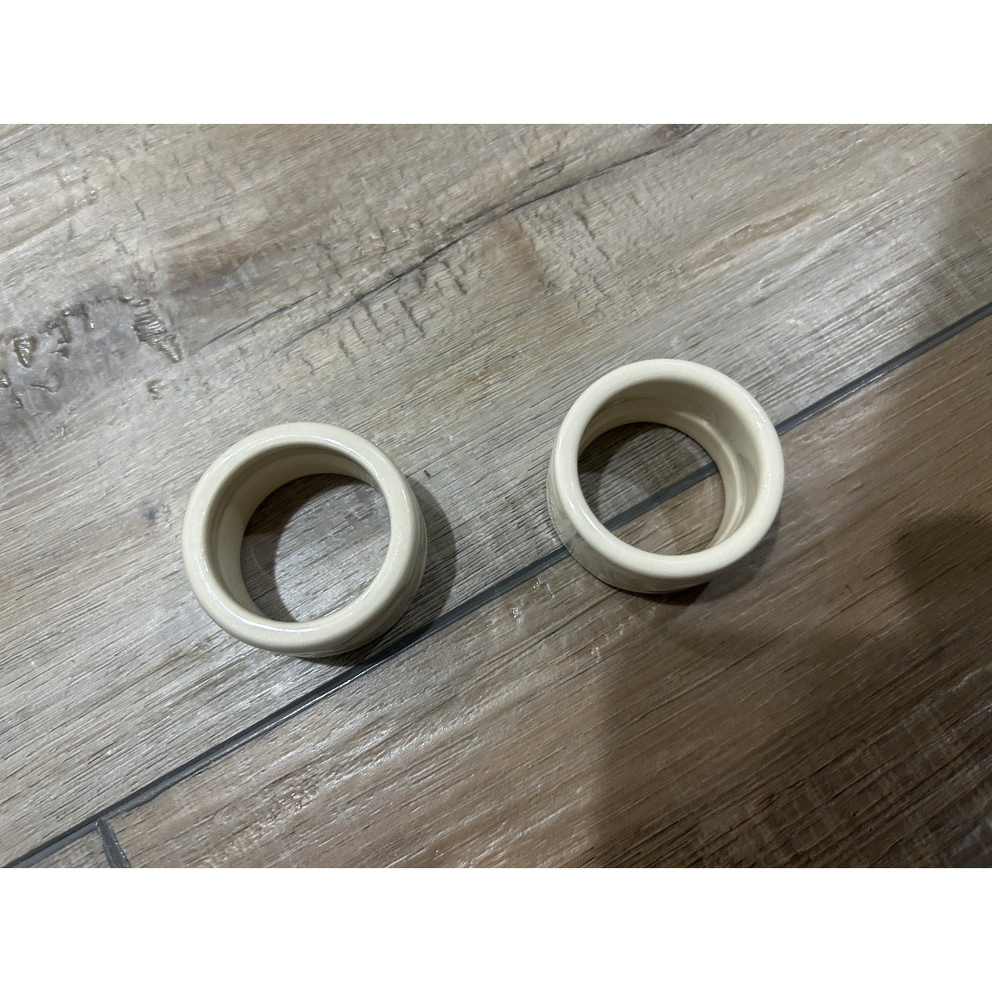 Longaberger USA Pottery Napkin Rings set of 2 IVORY WHITE Christmas