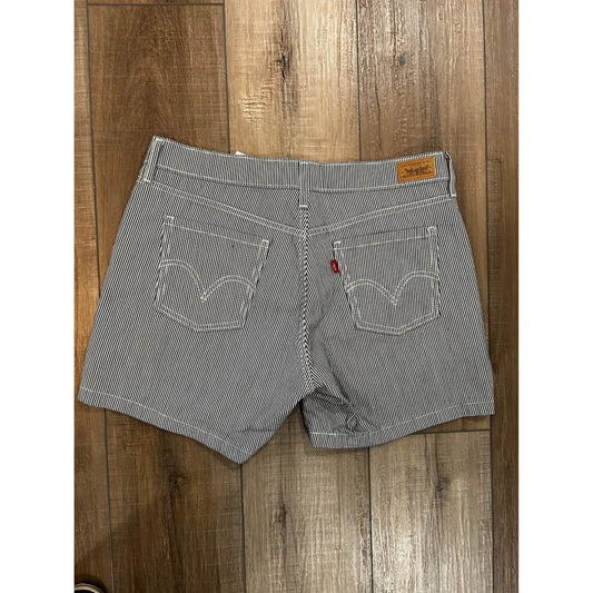 Levi’s denim shorts women’s size 10 pin stripe red tab