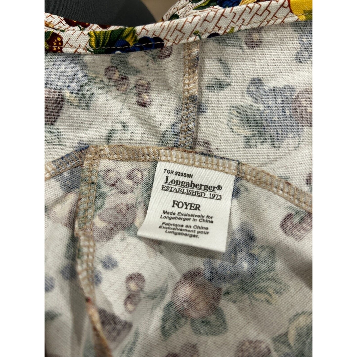 LONGABERGER FOYER BASKET LINER - Fruits & Baskets fabric NEW