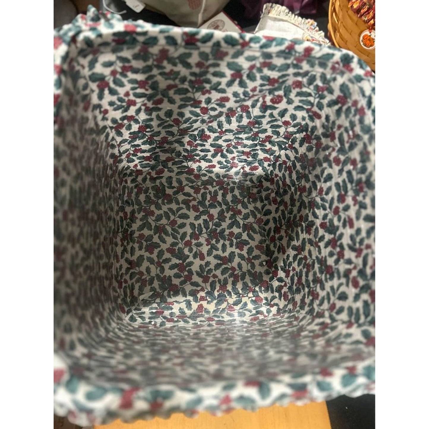 Longaberger Holiday Hostess Red Evergreen Basket Holly liner lid & protector Large Christmas