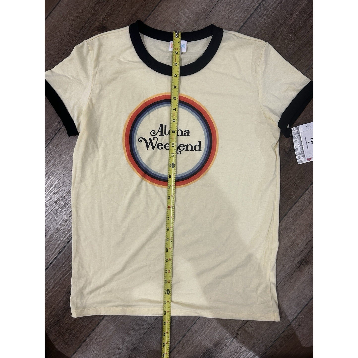 LuLaRoe Aloha Weekend Liv Small Graphic T Shirt Tropical Hawaiian S NEW!