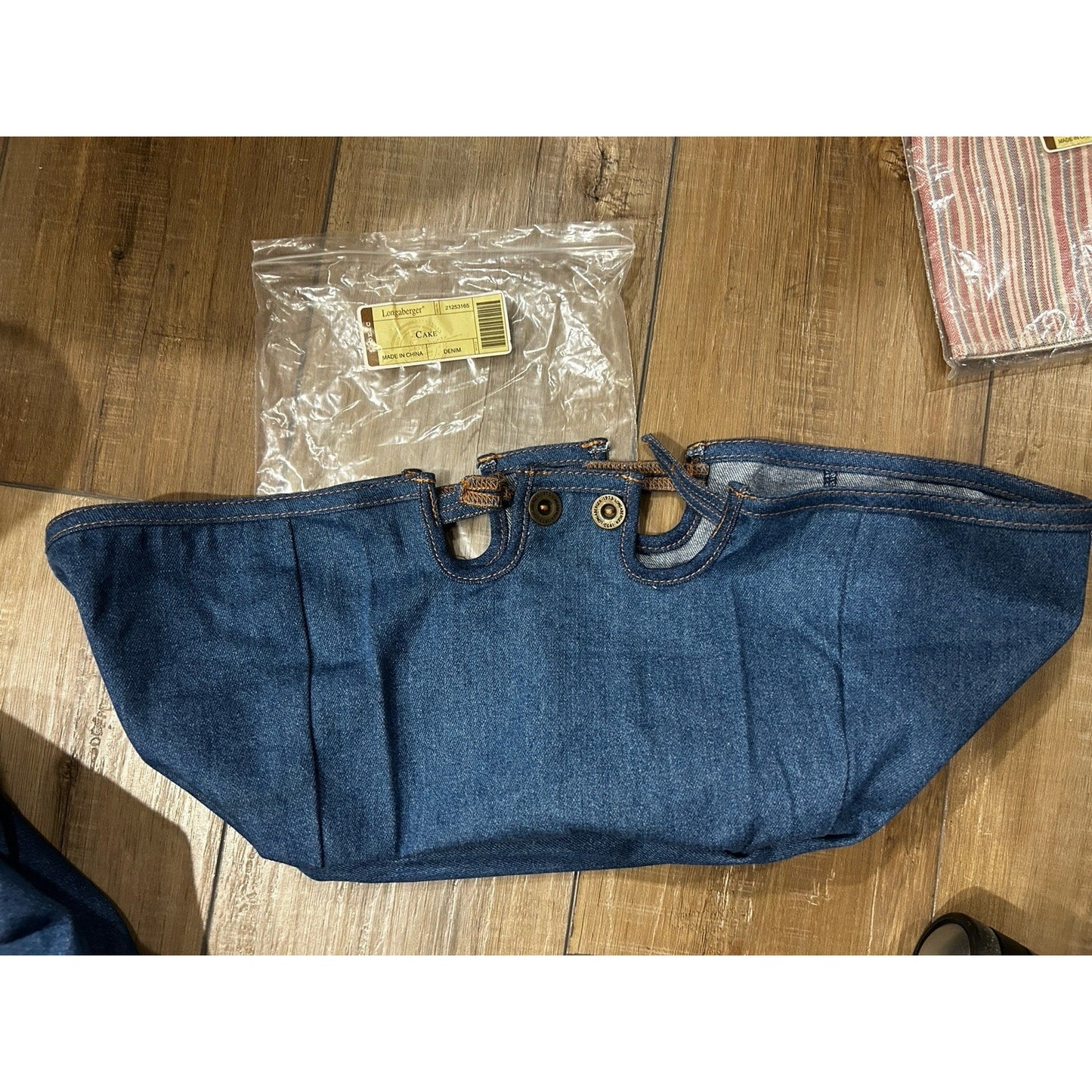 Longaberger Denim Blue Jeans CAKE Basket Liner with Metal Buttons NEW