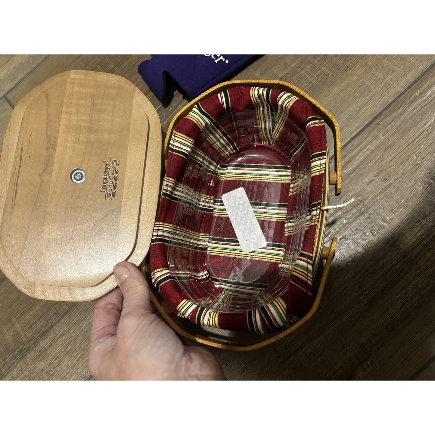 Longaberger 2006 Tree Trimming Nature's Berry Basket Liner Protector Lid Tie On