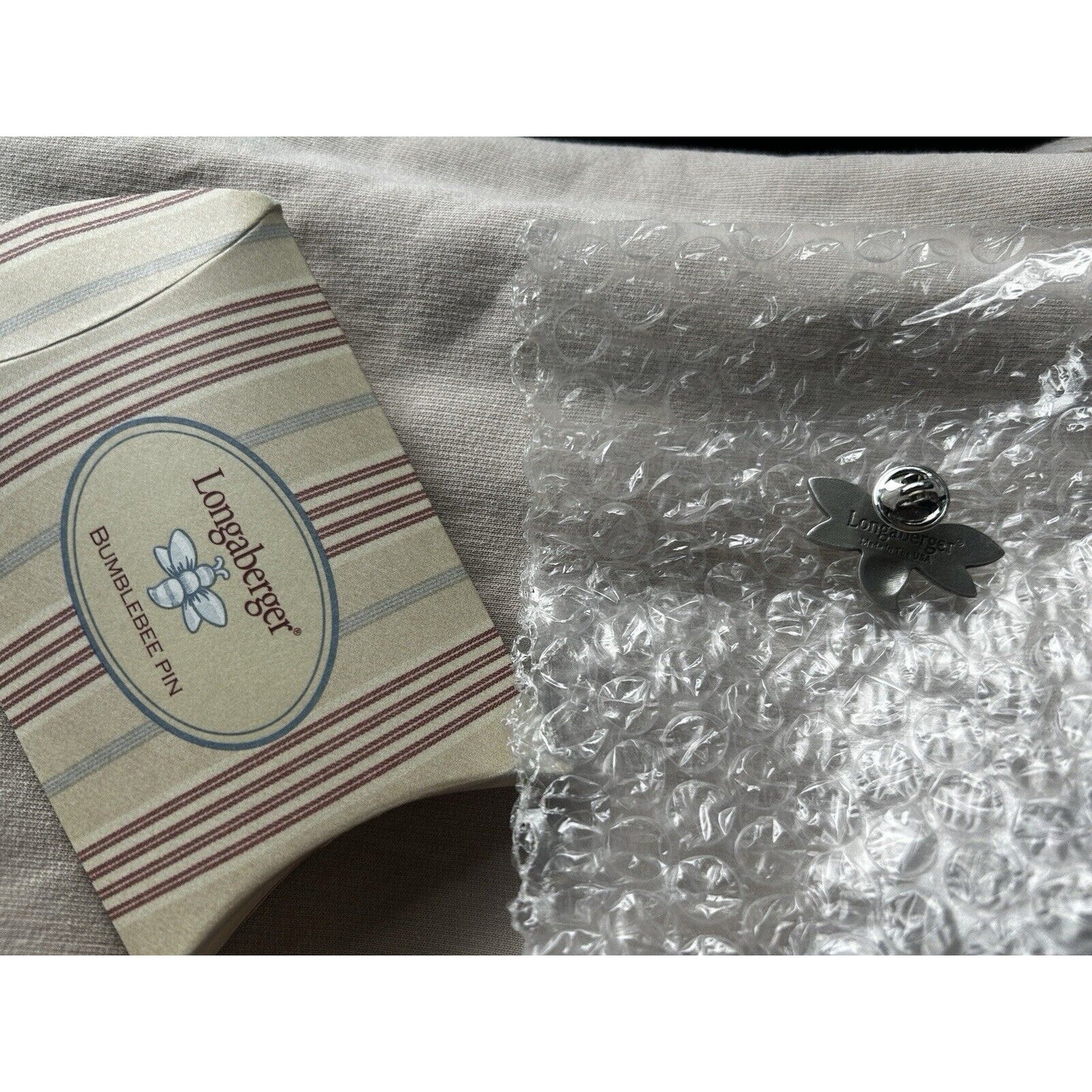 LONGABERGER Baskets BUMBLEBEE BEE PIN / tie-on - NEW in box pewter