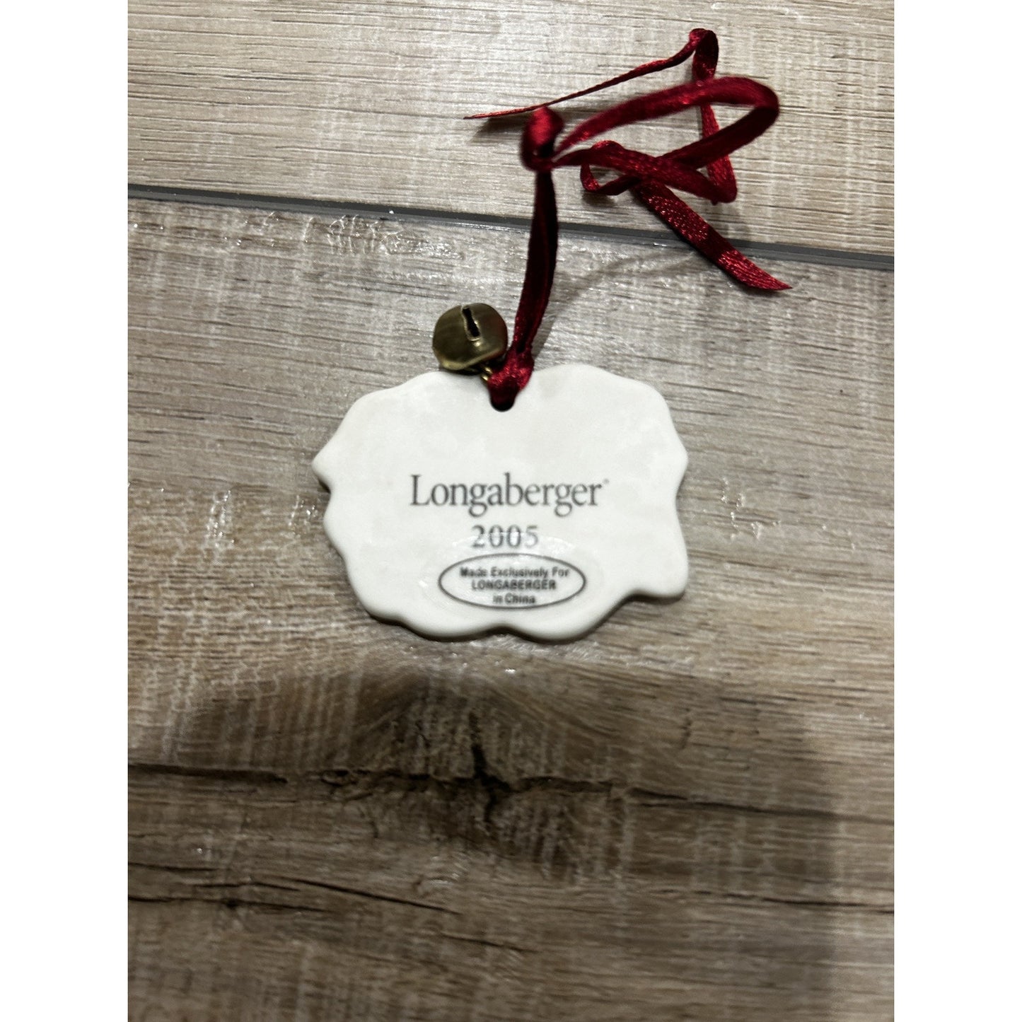 LONGABERGER Basket Pinecones Merry Christmas Tie-On ornament 2005