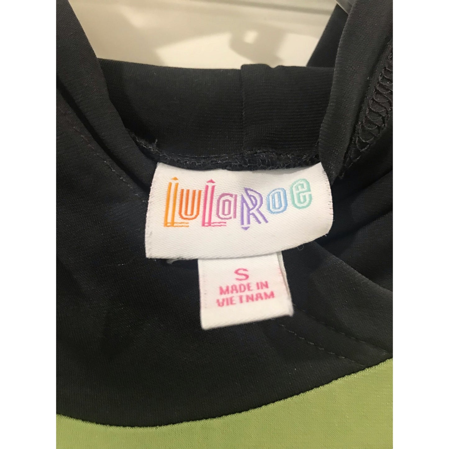 LuLaRoe Amber Hoodie Size Small Green & Black Stop Guac Roll