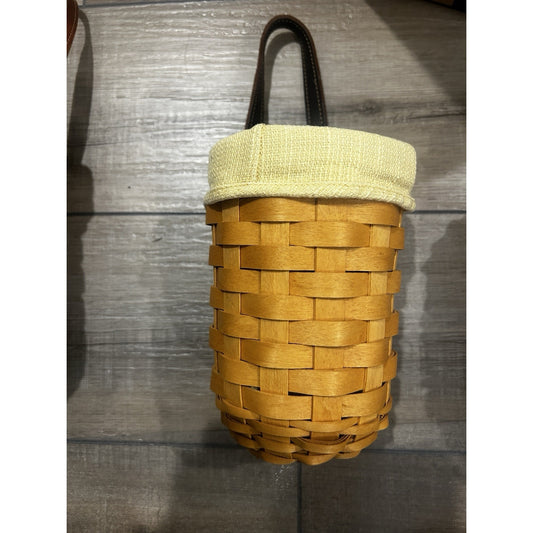 Longaberger Gatehouse Hanging Basket Leather Handle, Butternut Liner protector
