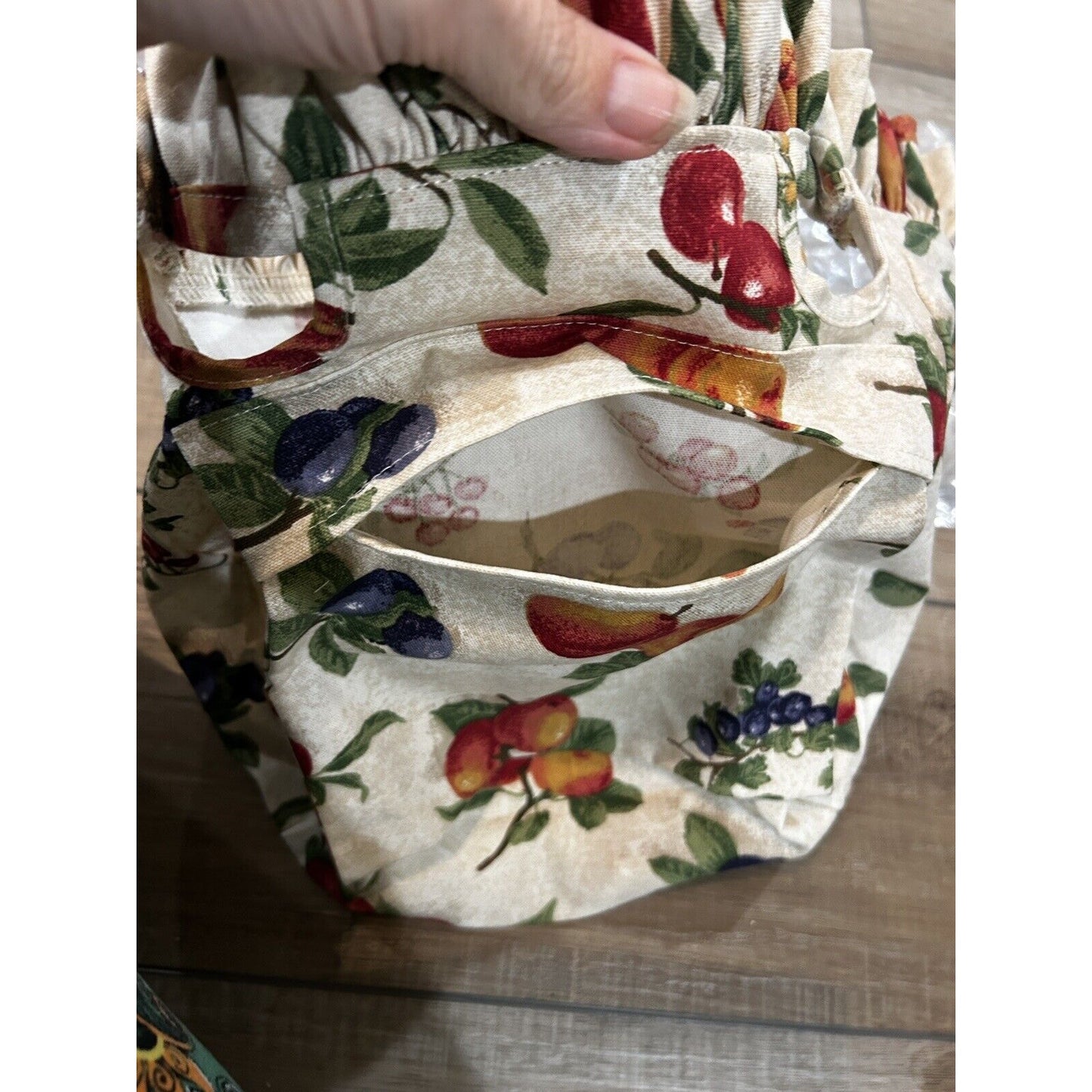 Longaberger MEDIUM BOARDWALK Basket LINER Fruit Medley fabric NEW