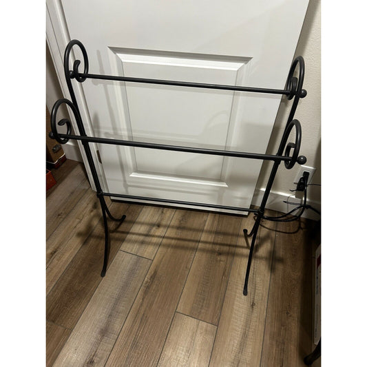Longaberger Foundry Wrought Iron Quilt Rack Rod Blanket Holder