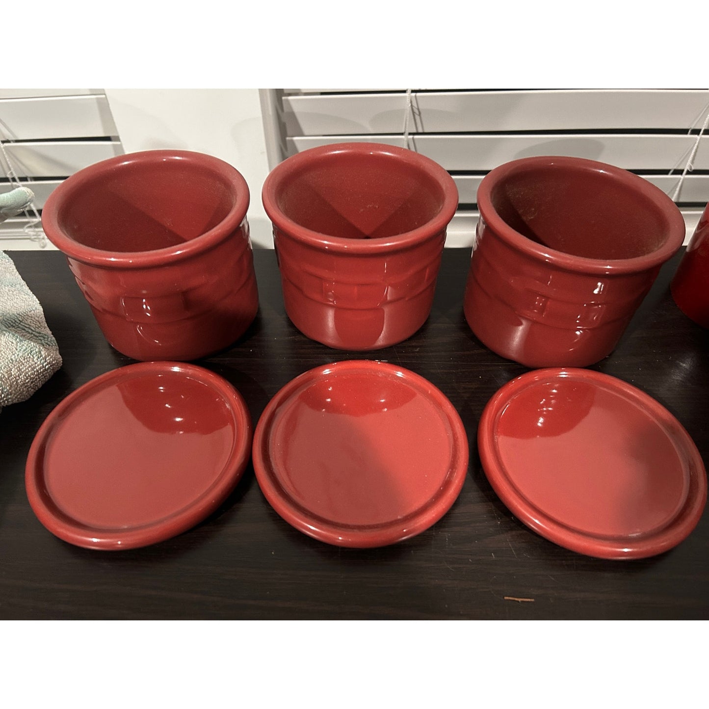 Longaberger pottery paprika red Crocks lids Cinnamon clove candles lot