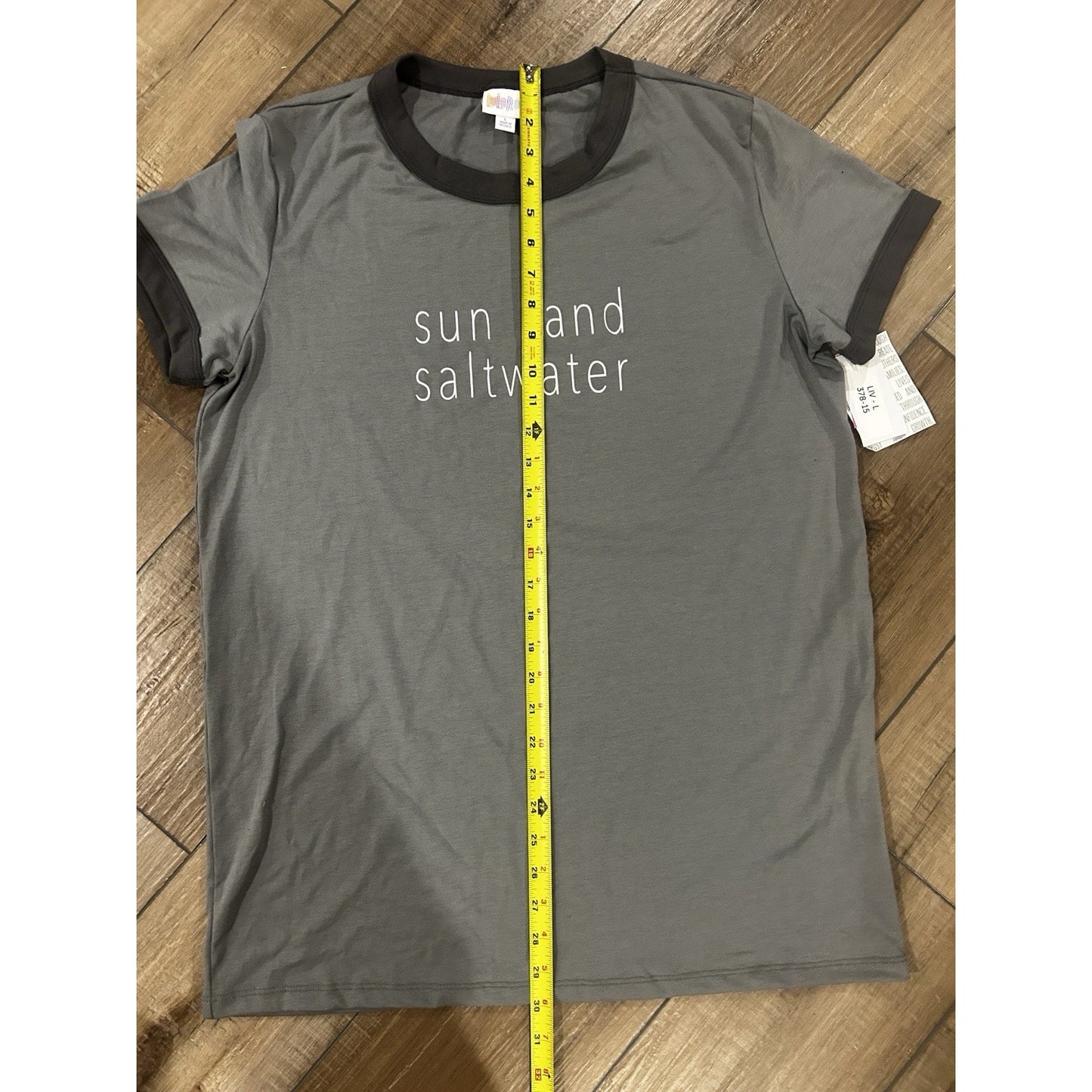 Lularoe Liv T Shirt Womens Top LARGE Short Sleeve Sun Sand Saltwater Vacation