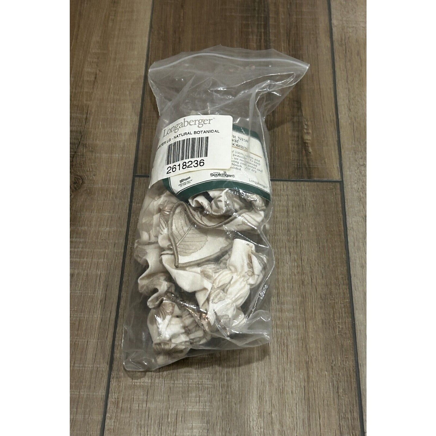 Longaberger Basket Large Garter Natural Botanical fabric with bow NEW