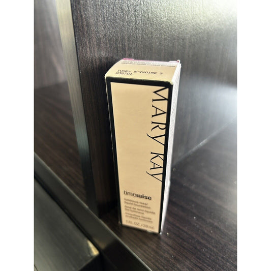 Mary Kay Timewise Luminous Wear Liquid Foundation Ivory 5 NEW Norm Dry 1 Fl Oz