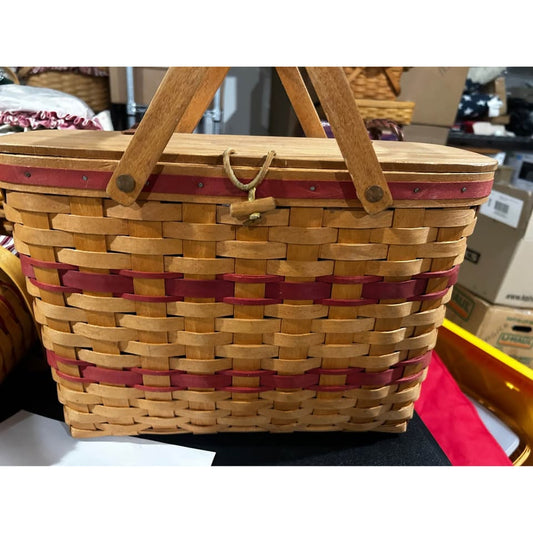 Longaberger 1994 BRANCH ADVISOR AWARD Basket Red weaves