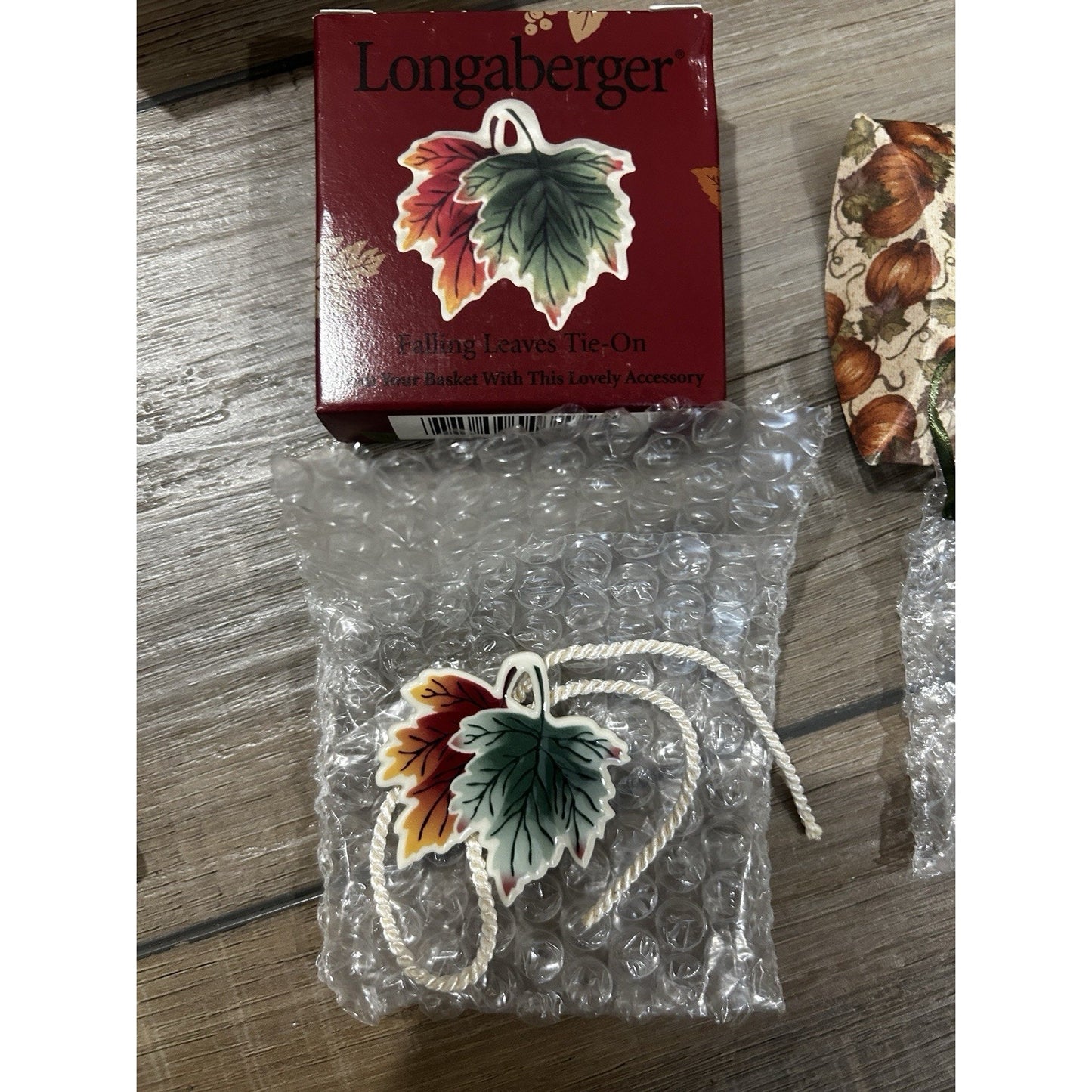 Longaberger Falling Leaves tie-on for your basket NEW
