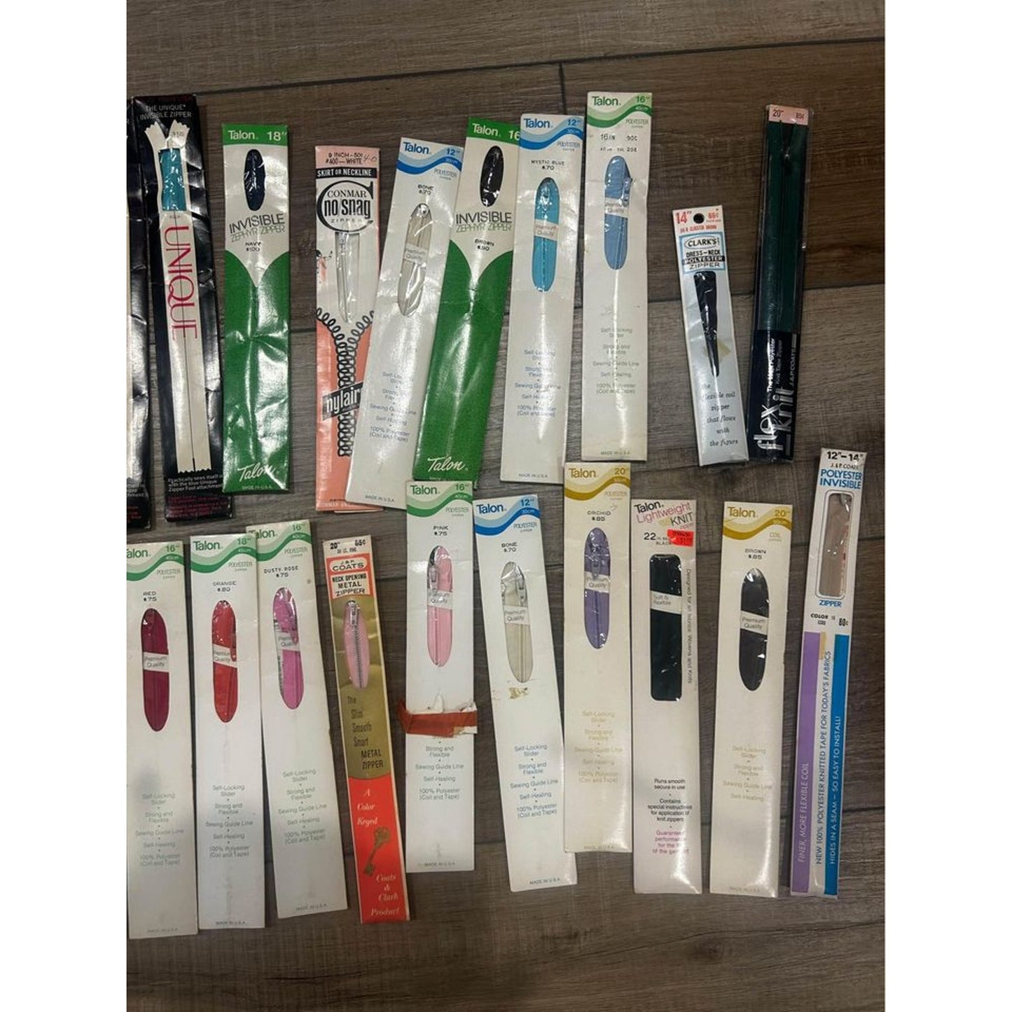 32 Vintage Zippers by UNIQUE , Talon , JP Coats, Flex knit, clarks, conmar NEW in original pkg