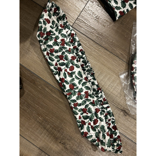 Longaberger BREAD Basket LINER Traditional Holly Christmas fabric