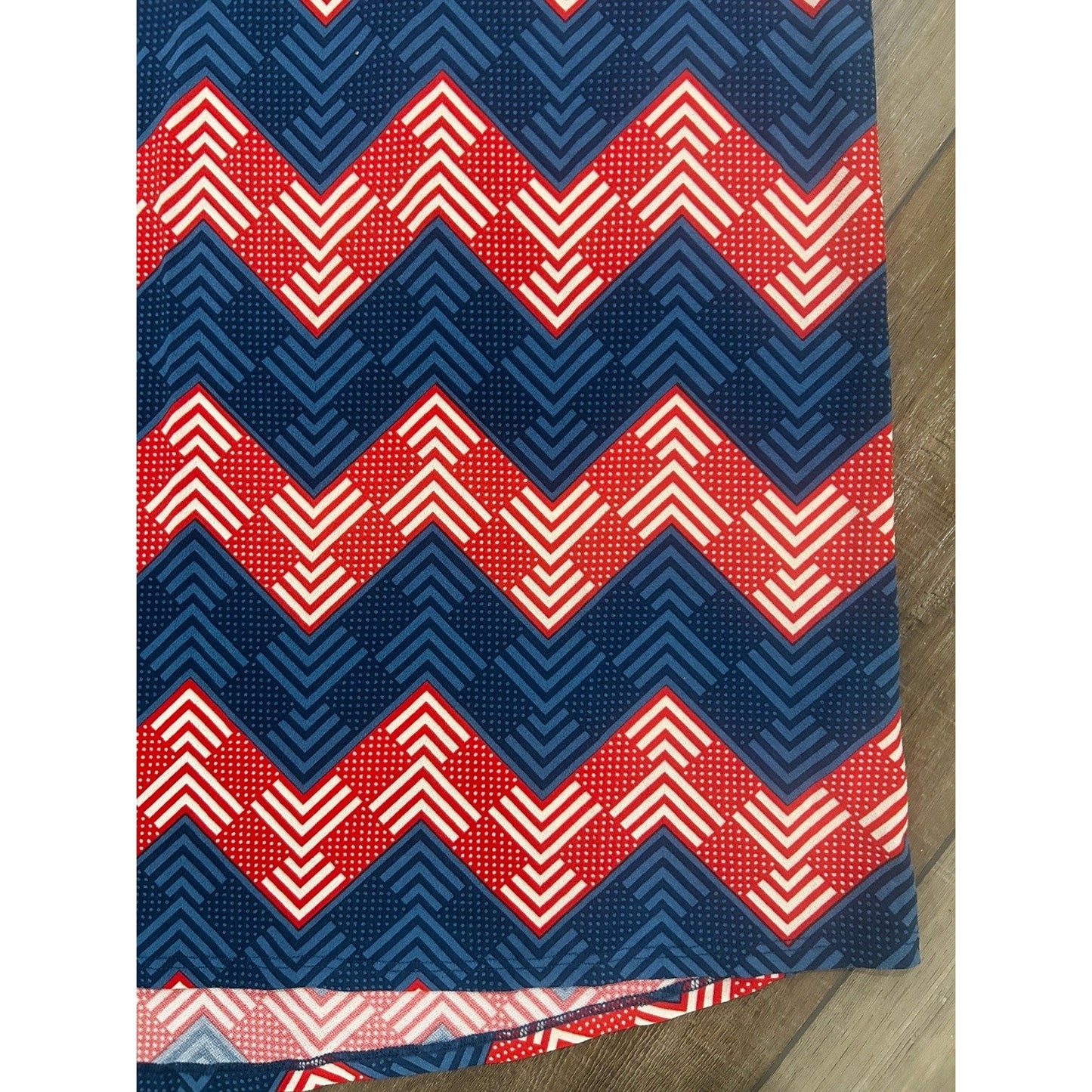 Lularoe MAXI KNIT DRESS MARIA L RED WHITE BLUE CHEVRON Patriotic NWT NEW