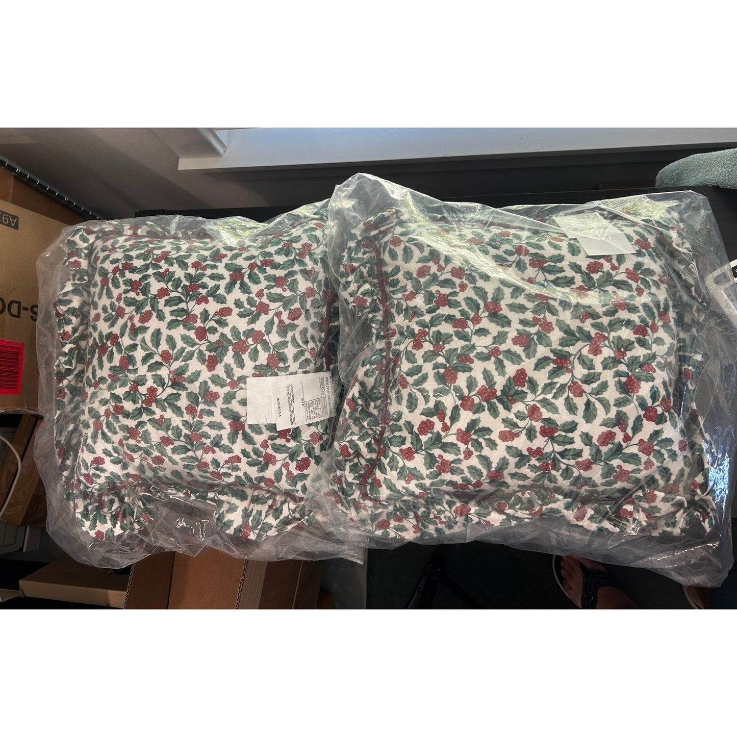 Longaberger Baskets Traditional Holly Pillows Christmas Set of 2 NEW 16" square