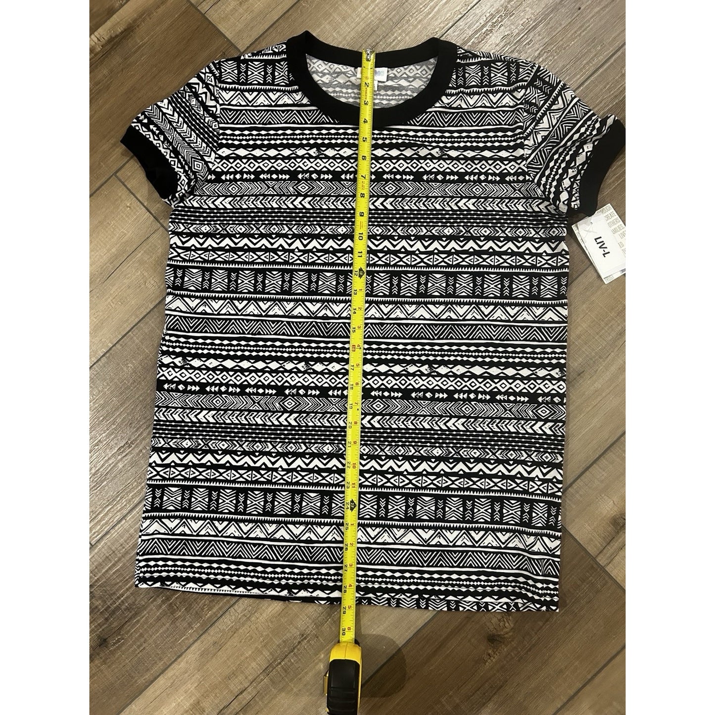 LulaRoe Liv LARGE Tshirt Top Black White Aztec New NWT