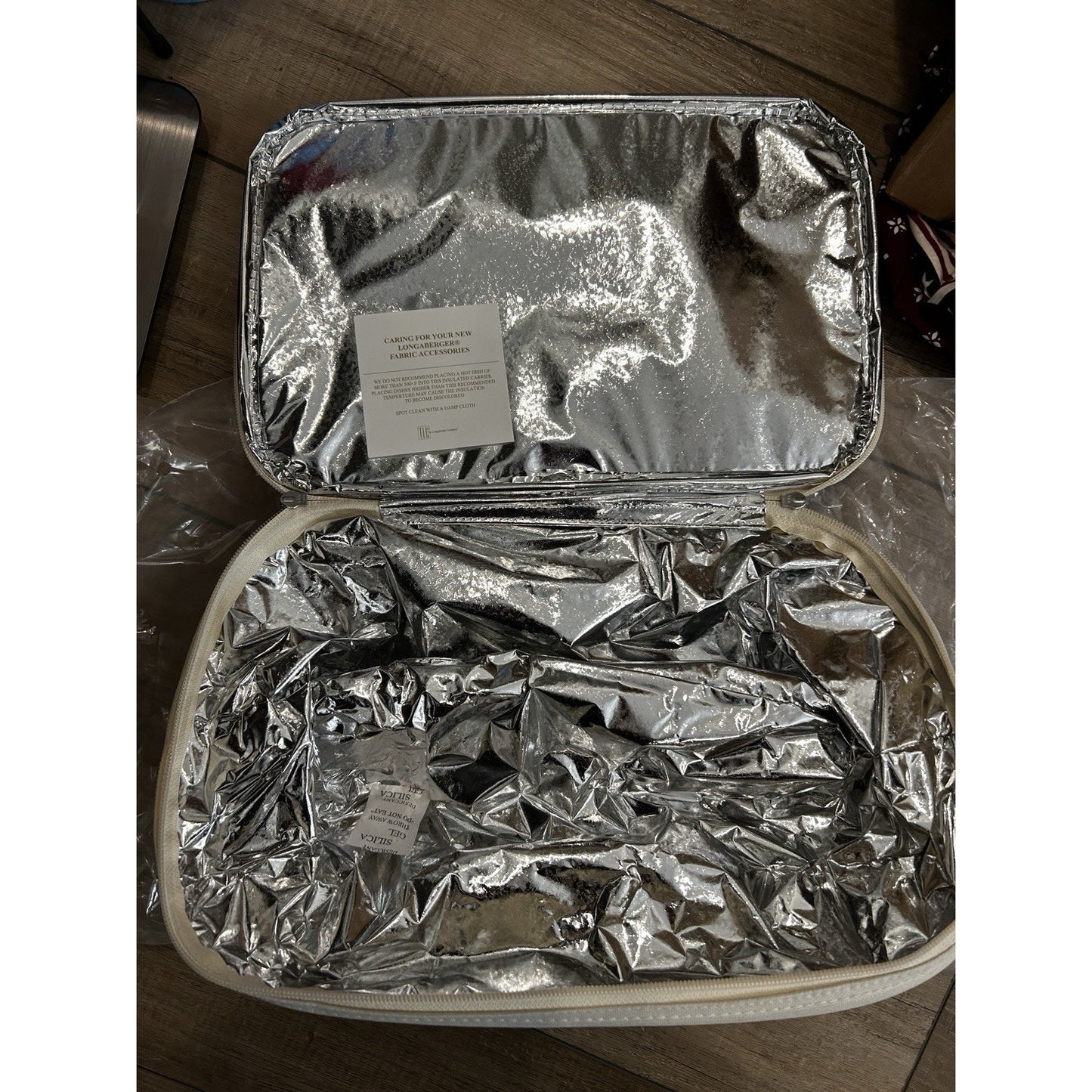 Longaberger Insulated Tote Medium Market Basket Cooler Bag NEW Picnic