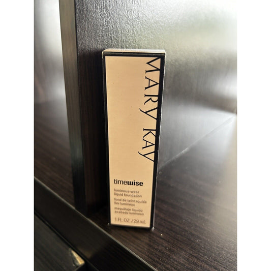 Mary Kay Timewise Luminous Wear Liquid Foundation Ivory 2 NEW Norm Dry 1 Fl Oz