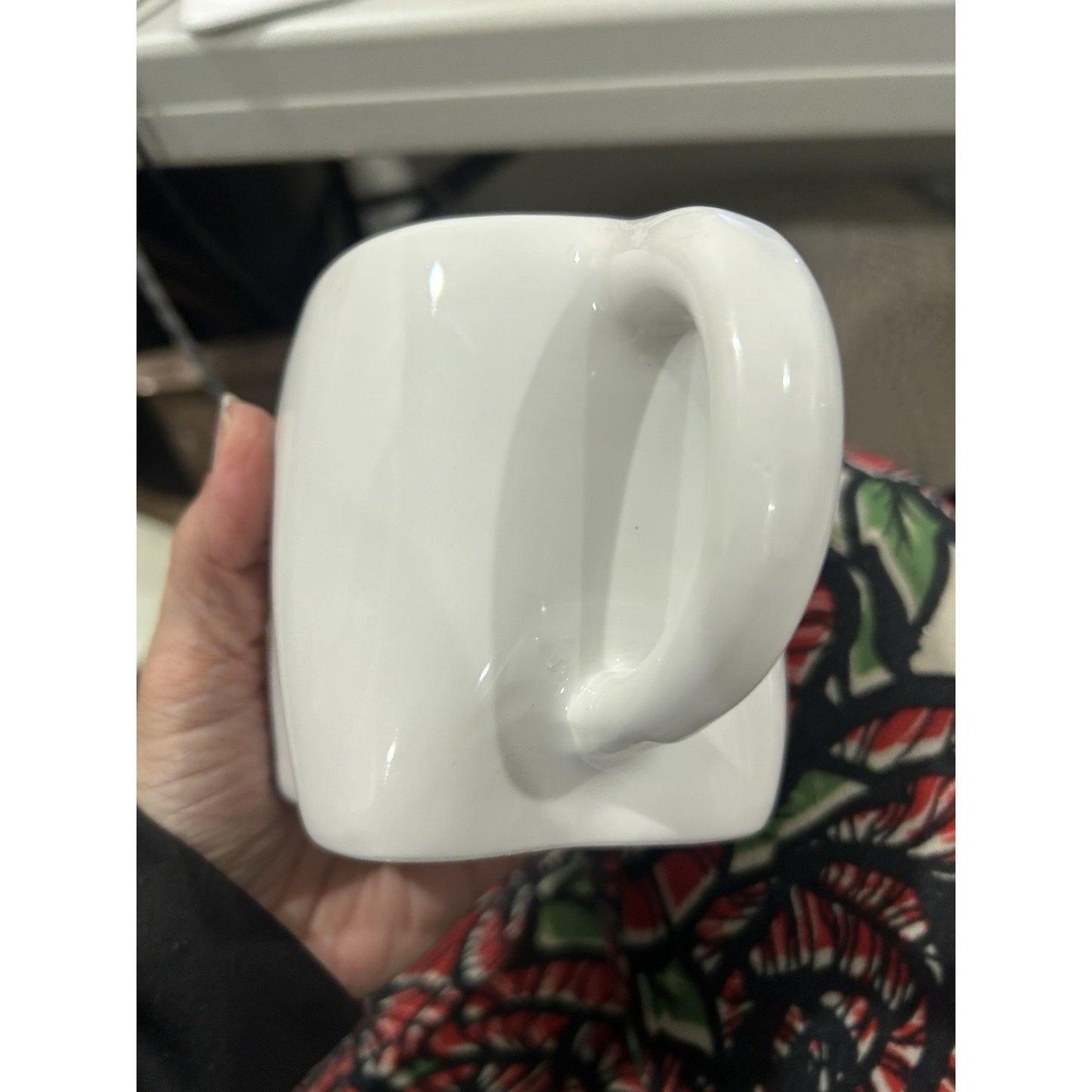 White Elephant Coffee Tea Mug Large Ceramic planter gift NEW trunk up