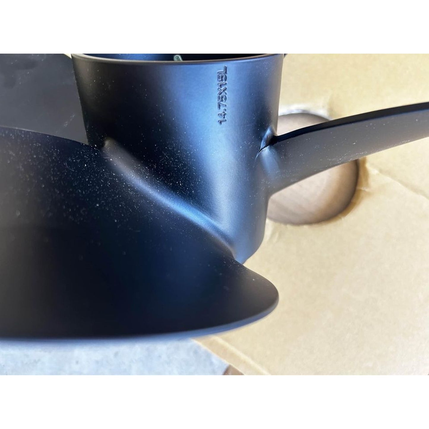 SOLAS prop 8714-148-15 AMITA 3 BLADE VOLVO PENTA SX DRIVE, OMC 14.75 X 15 RH propeller