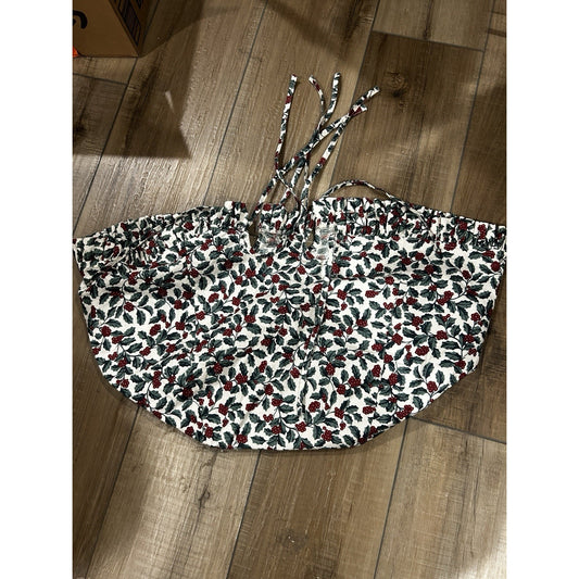 Longaberger Holiday Hostess Evergreen Basket Traditional Holly Liner Christmas