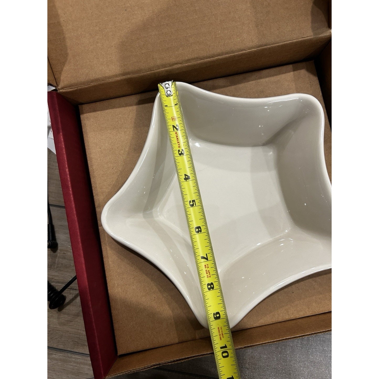 Longaberger Woven Traditions Pottery Large Star Serving Baking Dish 9.5" NEW