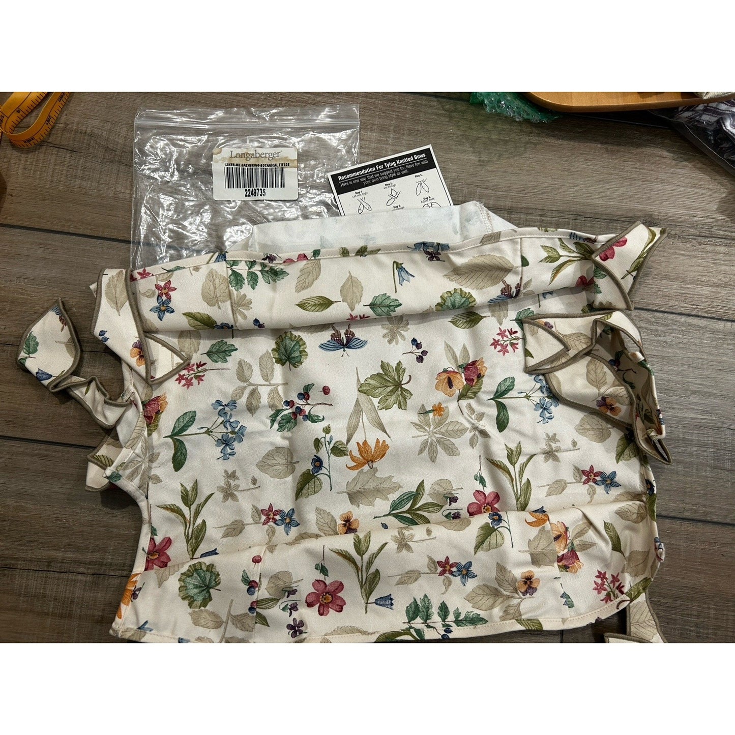 Longaberger Medium Gathering Basket Liner Botanical Fields NEW Rare USA Bow Ties