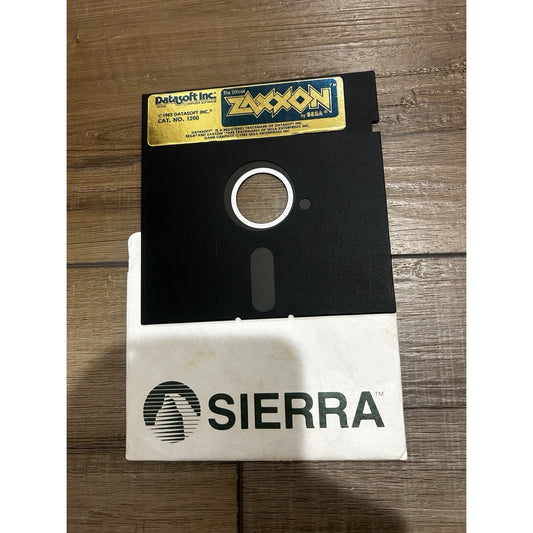 The Official Zaxxon Sega Apple II II+ IIE 1983 Datasoft 5.25 Floppy Disk Vintage