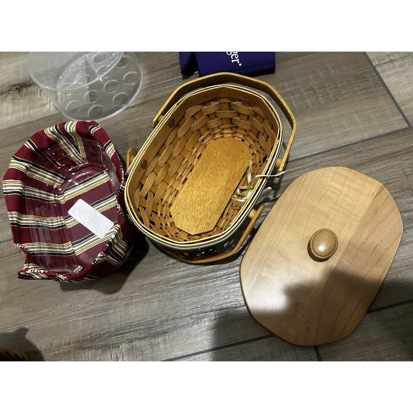 Longaberger 2006 Tree Trimming Nature's Berry Basket Liner Protector Lid Tie On